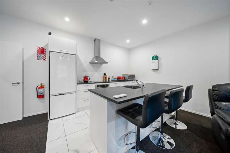 31-33 Stoneleigh Drive Rolleston_11