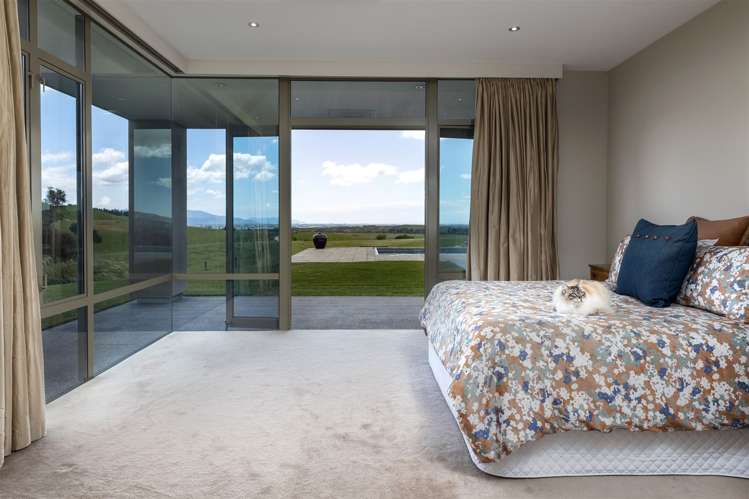 226 Wrekin Road Fairhall_16