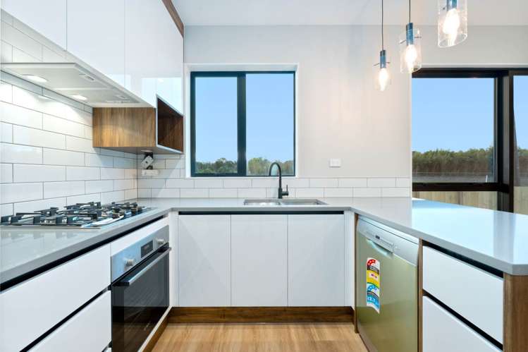 12 & 12a Kiokio Place Swanson_8