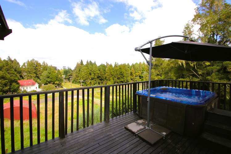 36A Takahue Saddle Road Broadwood_7