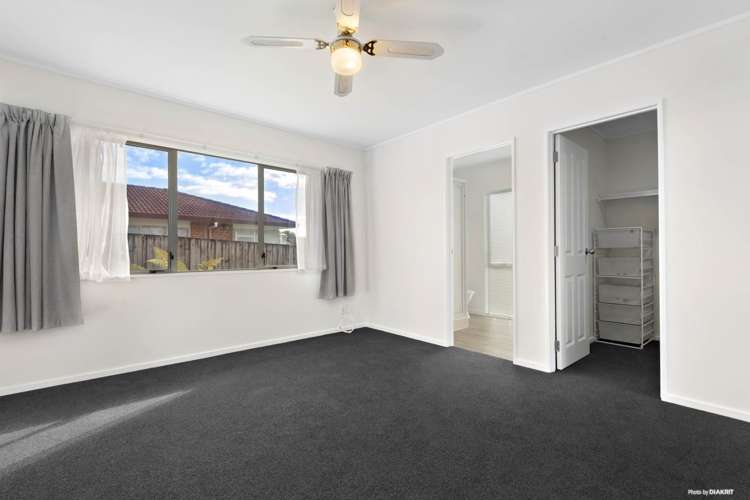 16 Maurice Borich Place Henderson_11