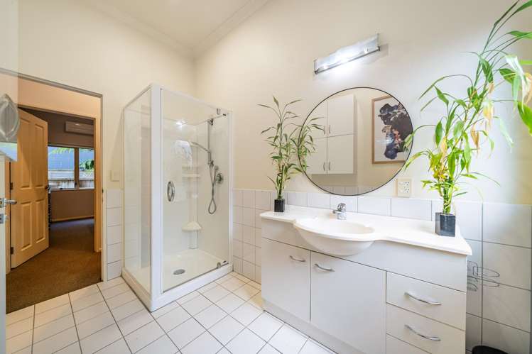 9A McCarthy Grove Clouston Park_30