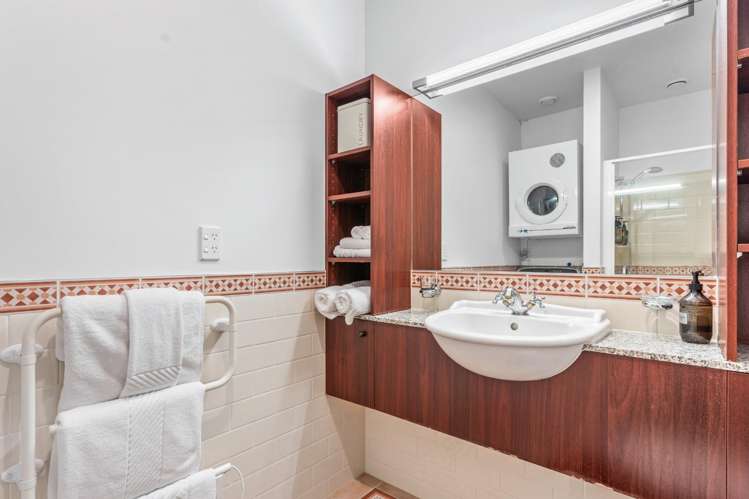 6/143 Quay Street 10015_14
