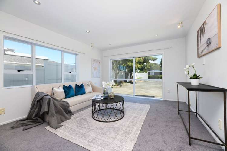 8 Salem Place Torbay_14