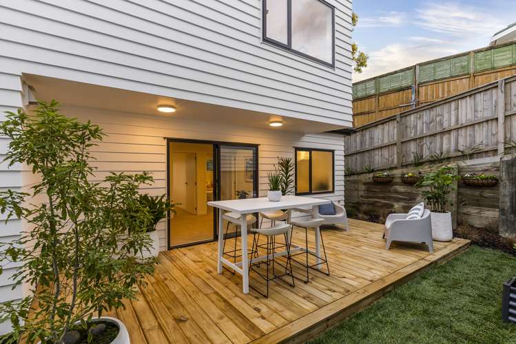 18a Kathleen Street Totara Vale_18