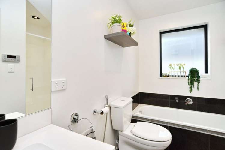 14 Dellaca Lane Wigram_14