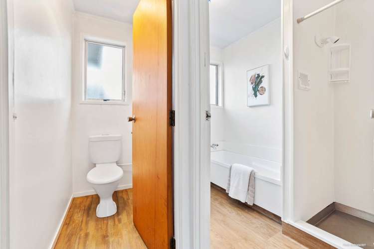 77 Glenvar Road Torbay_12