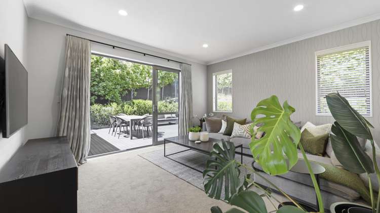 89d William Bayes Place Red Beach_18