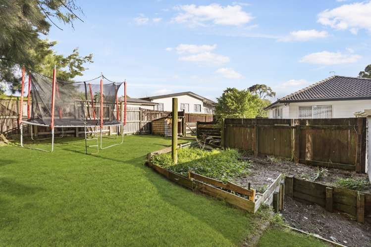 11 Selago Place Manurewa_23