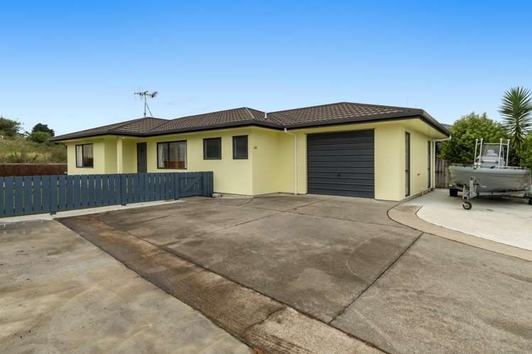 43 Lisa Place Brookfield_2