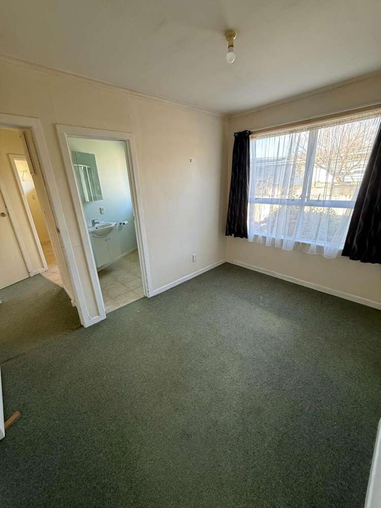 24 Tania Place Blockhouse Bay_11