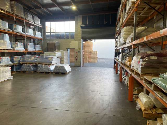 Unit A/3 Colway Place Wairau Valley_1