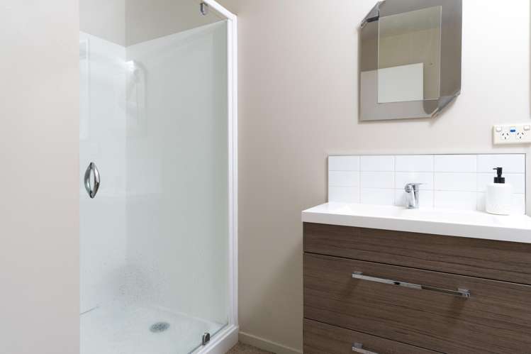 1 Azalea Close Templeton_8