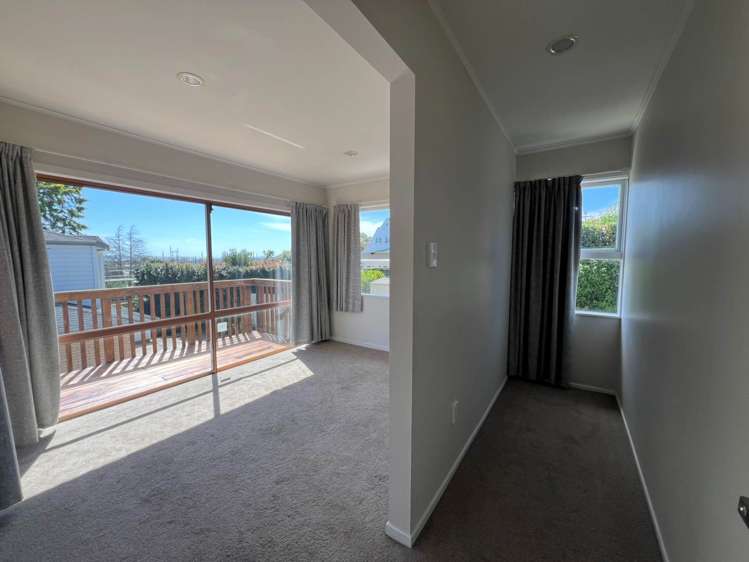 1 Christina Avenue Te Atatu South_13