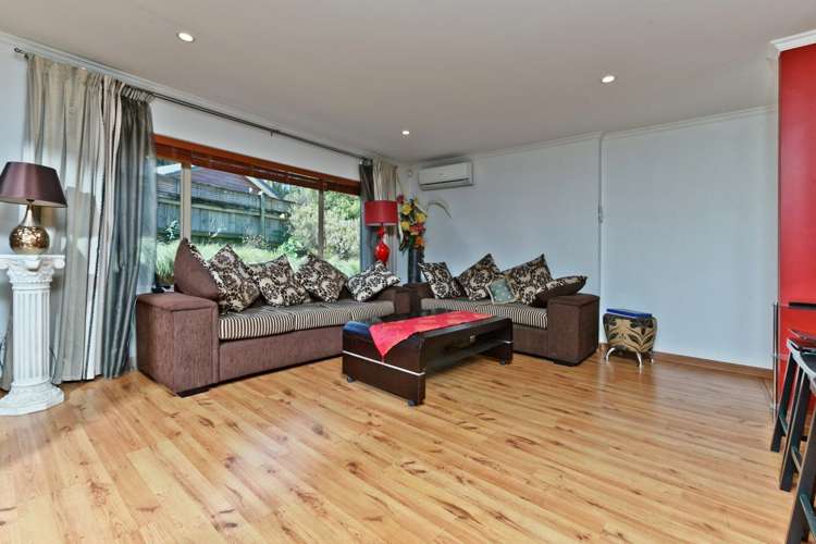 11 Fernbank Lane Greenhithe_11