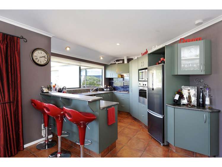 36 Olympus Way Richmond_6