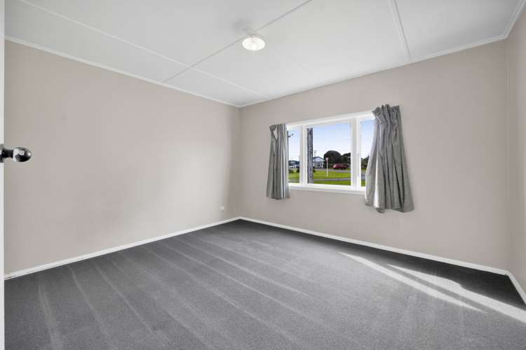 20 Riemenschneider Street Manaia_9