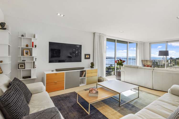 15 Omeo Crescent Redcliffs_12