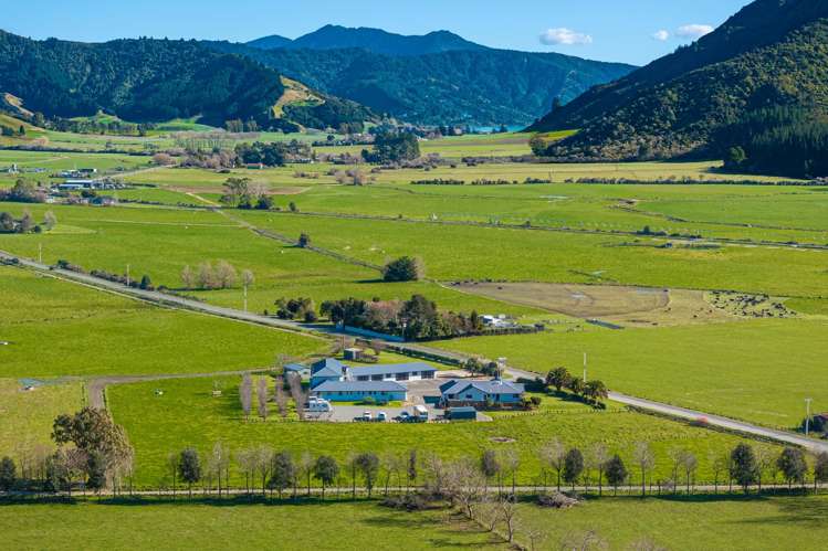 1594 Queen Charlotte Drive Marlborough Sounds_60