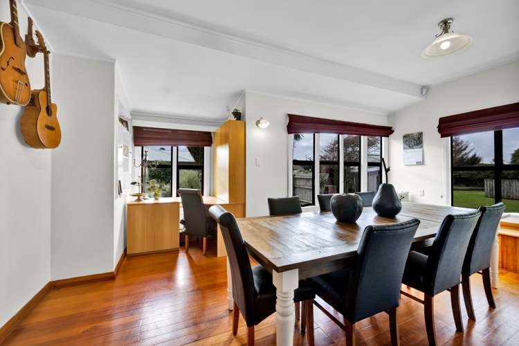 6 Egmont Street Hawera_20