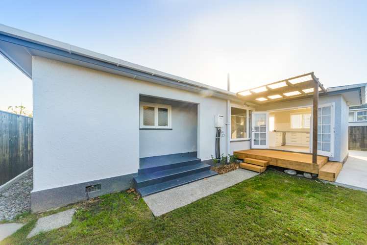 4 Bristol Crescent Roslyn_12