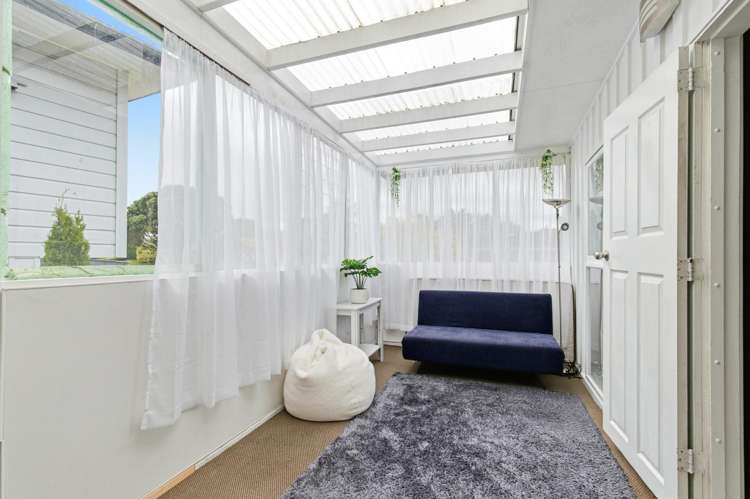 19 Churton Drive Churton Park_8