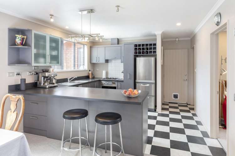 64B Holly Road Merivale_5