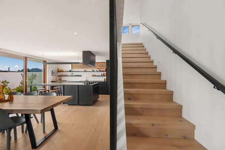 6 Fern Burn Close Wanaka_20