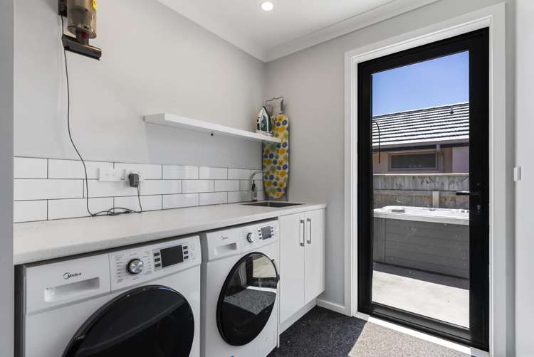 153 John Burke Drive Aotea_21