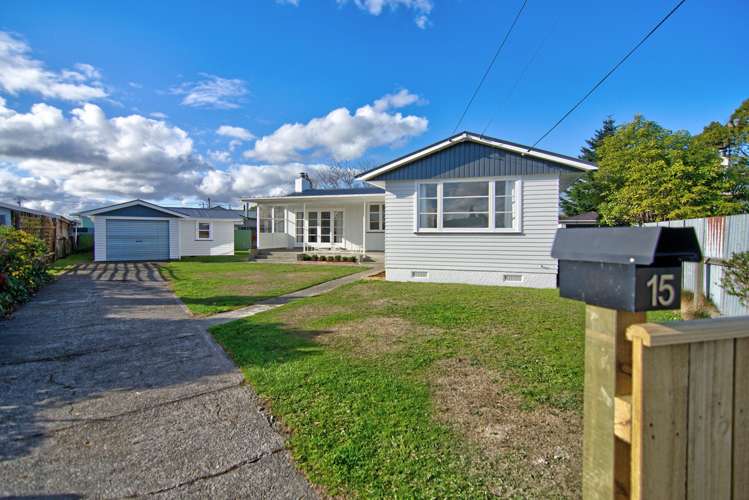 15 Jones Place Masterton_22