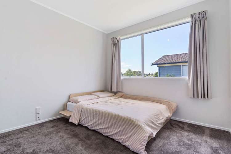 13 Tree View Avenue Glenfield_11