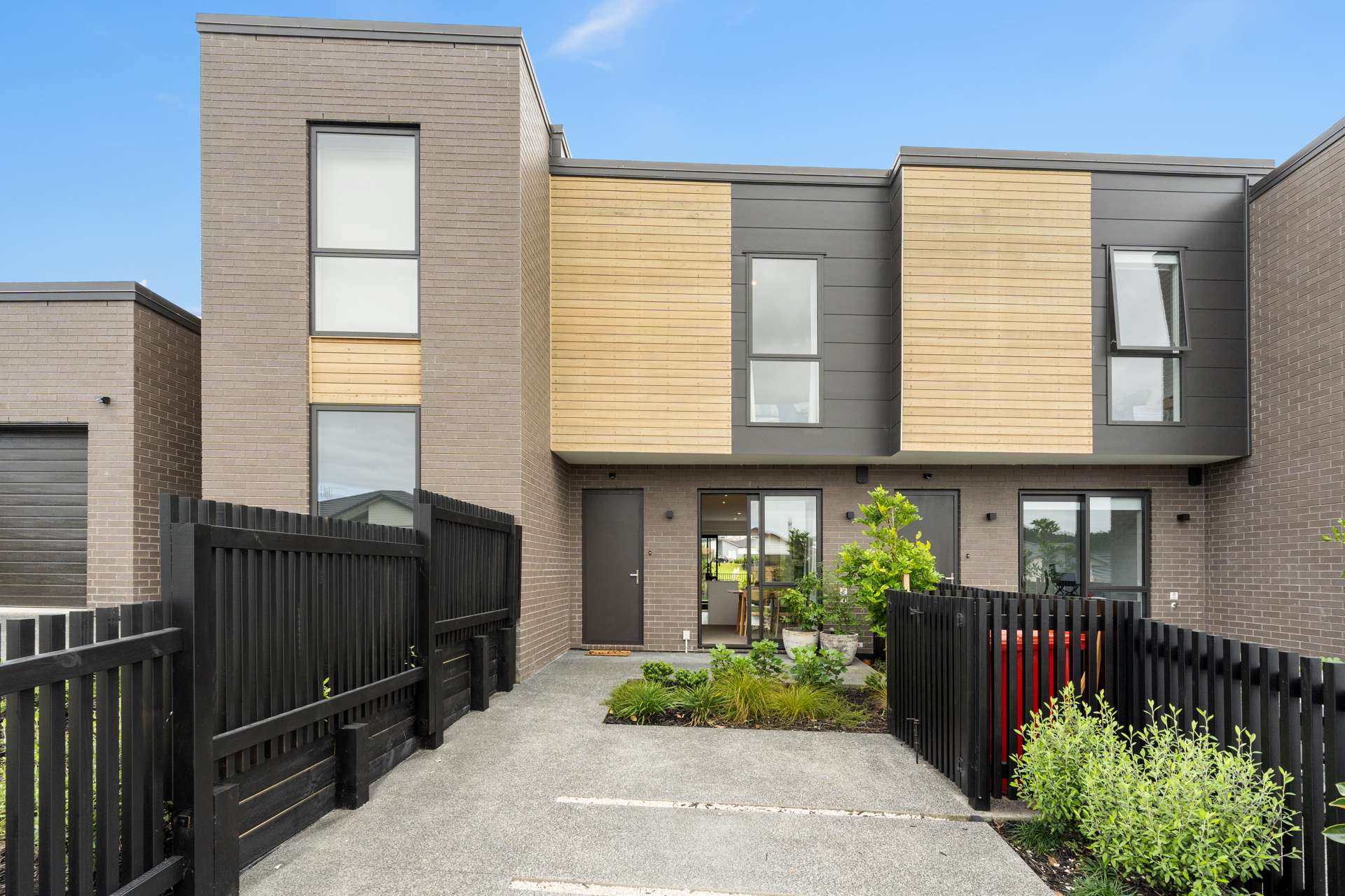 2/46 Jane Maree Road Kumeu_0