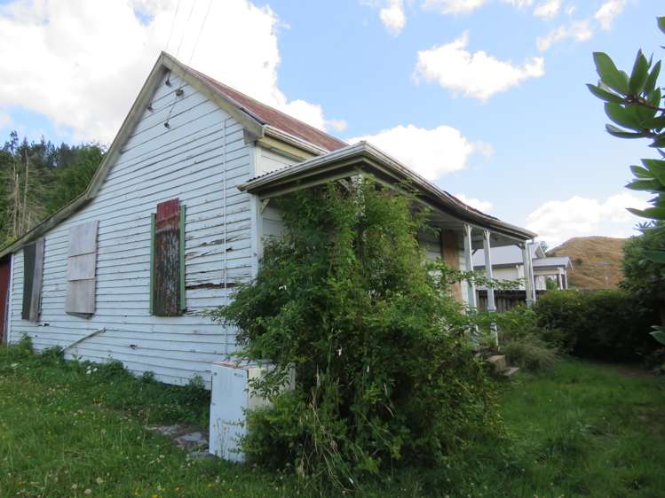 27 Grey Road Reefton_7