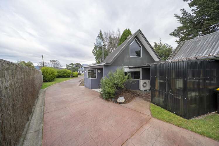 30 Gunn Street Te Anau_25