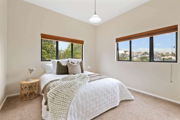 45 Langana Avenue Browns Bay_12