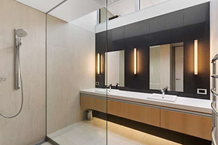 311 Beacon Point Road Wanaka_22