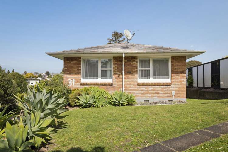 31 Glenn Terrace Otumoetai_17