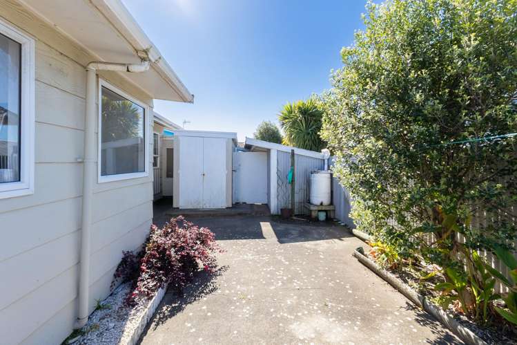 6A Cypress Grove Paraparaumu_12