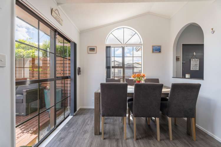 15 Kentwood Drive Woodridge_6