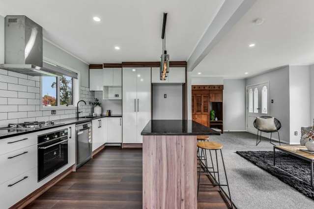 Spacious 3-Bedroom Home in Convenient Hamilton Location