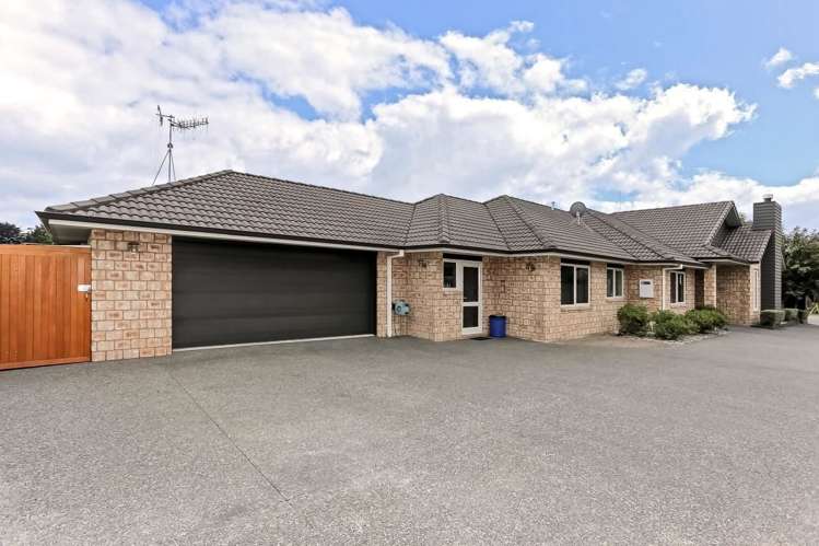 18 Contour Avenue Pyes Pa_18