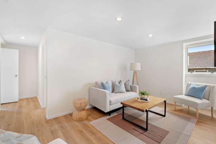 1/18 Theban Place Totara Vale_18