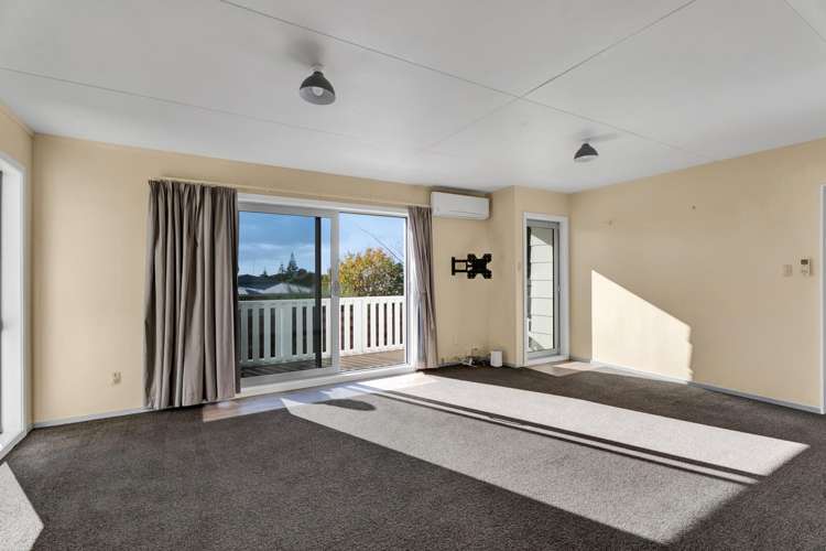 16a Culzean Grove Bell Block_6