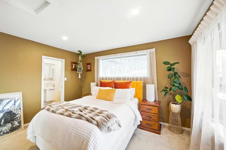 19 Valerie Place Redwood_13