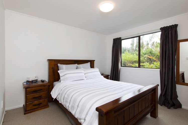 16 Adam Sunde Place Glen Eden_15