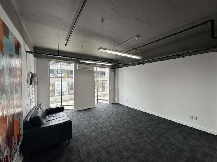 88 Broadway Newmarket_6