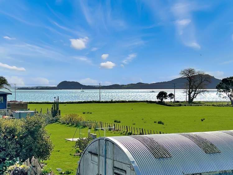 18 Karaka Road Kawakawa Bay_16