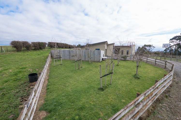 3928 Mountain Road Cardiff_23