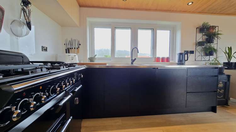 11 The Strand Okarito_6