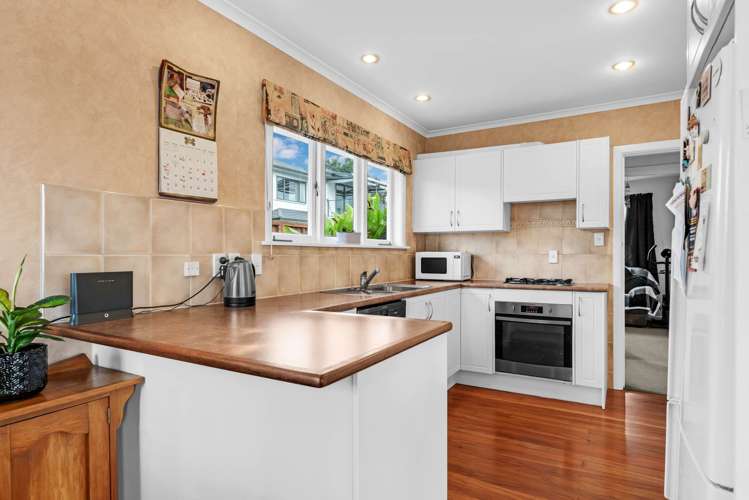 73 Awaroa Road Sunnyvale_12